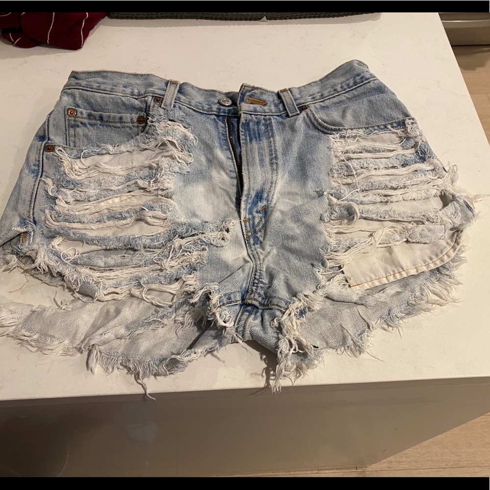 Distressed Levi’s Shorts